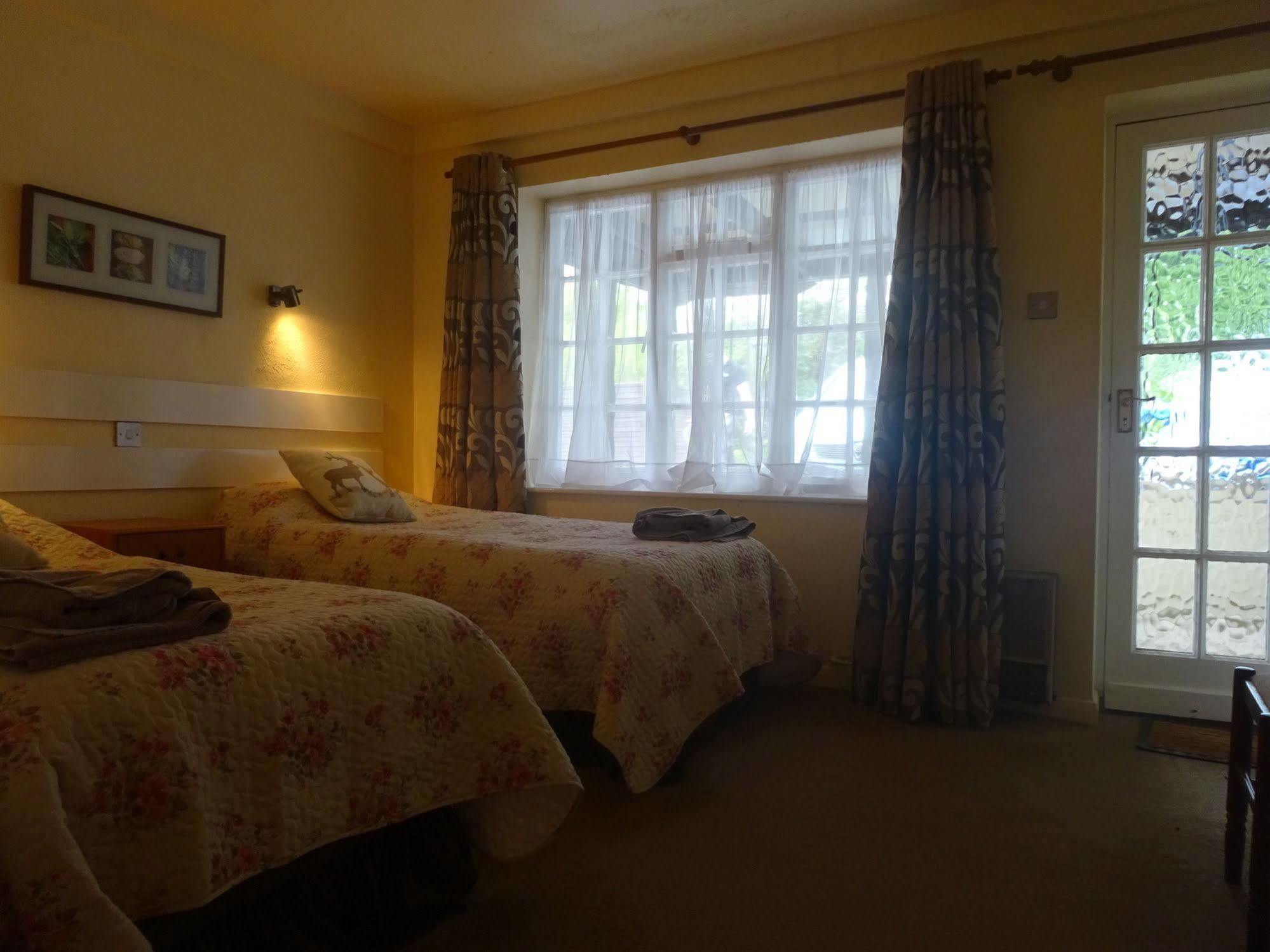 Inn Chequers