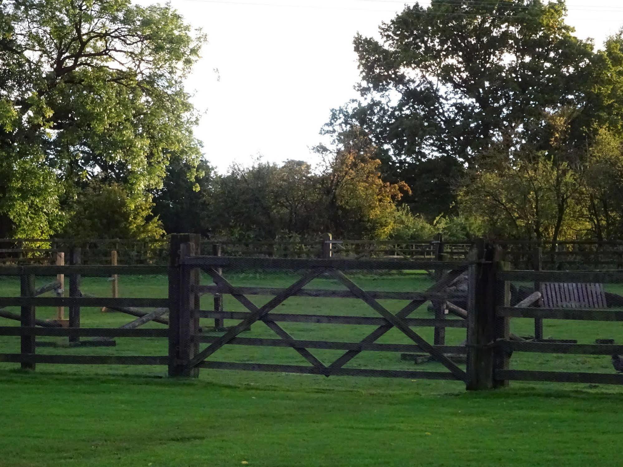 Chequers Inn