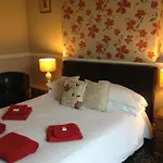 Acomb Lodge