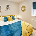Host & Stay - The Regency