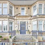 Host & Stay - The Regency