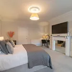 Westcourt By Rmg Apartments
