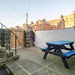 Stunning 5 Bedroom 5 En-Suite Victorian House In Harrogate