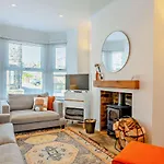 3-Bedroom Home With Free Parking&Flexible Bed Configuration
