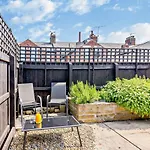 3-Bedroom Home With Free Parking&Flexible Bed Configuration