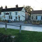 The Masons Arms