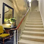 Royal Parade Apartments