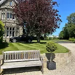 Hazel Manor