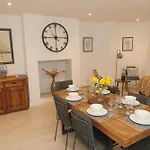 Apple Tree Corner - Harrogate