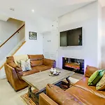 Wharfedale Cottage