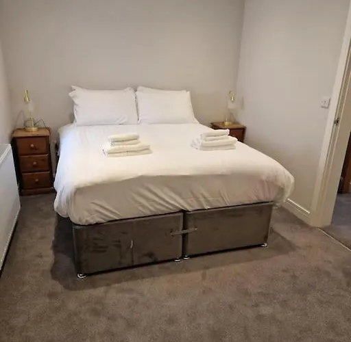Town Center Duplex 6