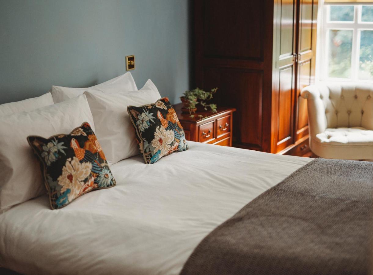 Inn The Crown Roecliffe Harrogate