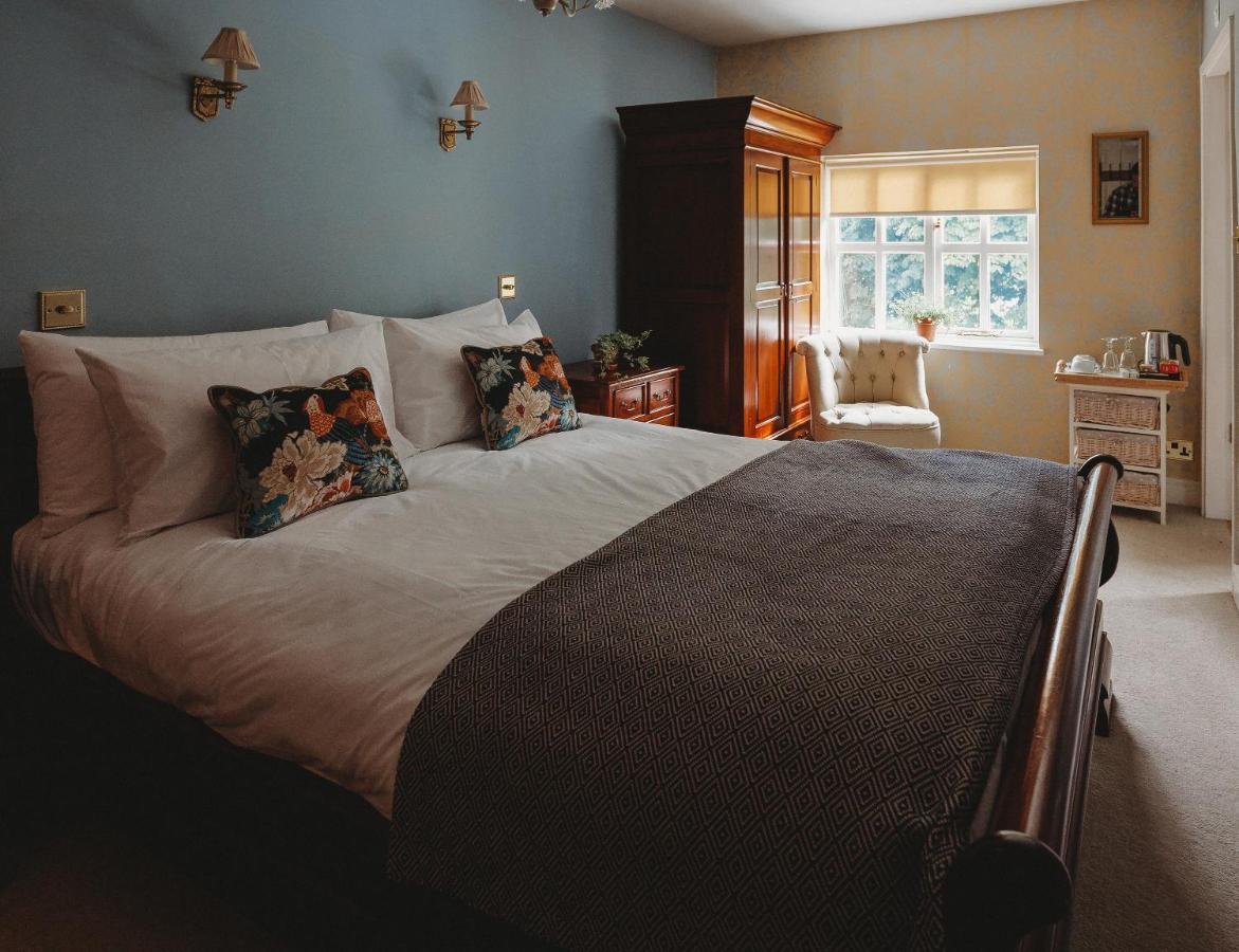 The Crown Roecliffe Inn Harrogate