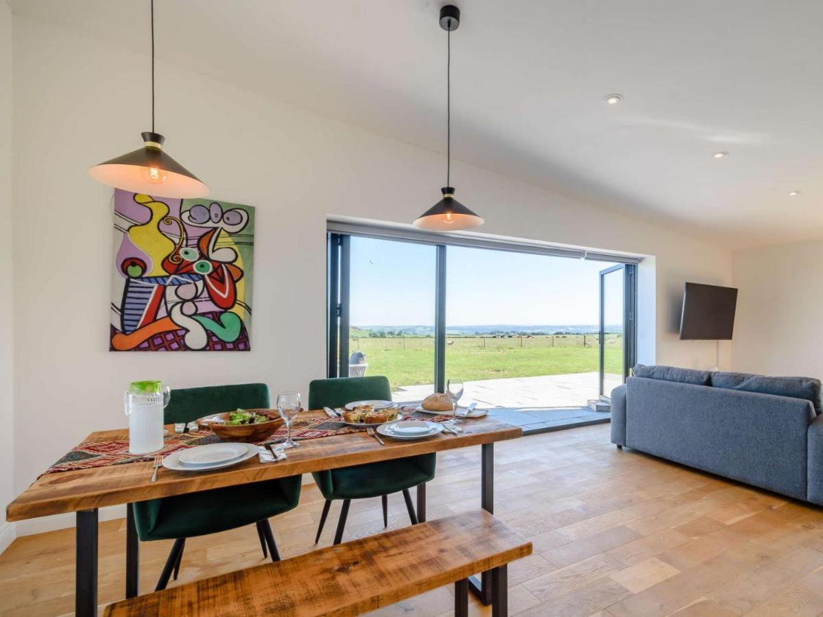 2-bed Modern - Outstanding Country Views Holiday home Harrogate