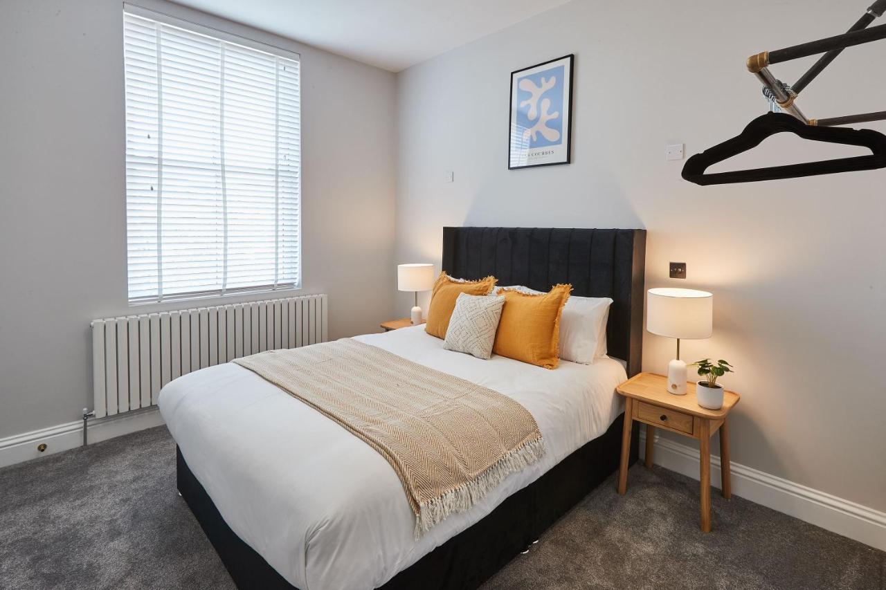 Host & - Parkside Holiday home *
