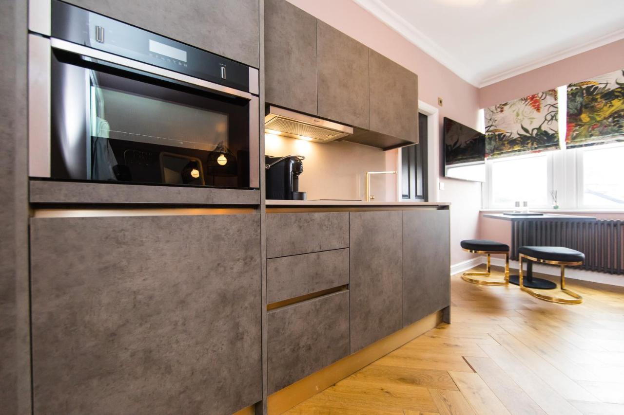 Dragon By Maison Parfaite - Luxury & -