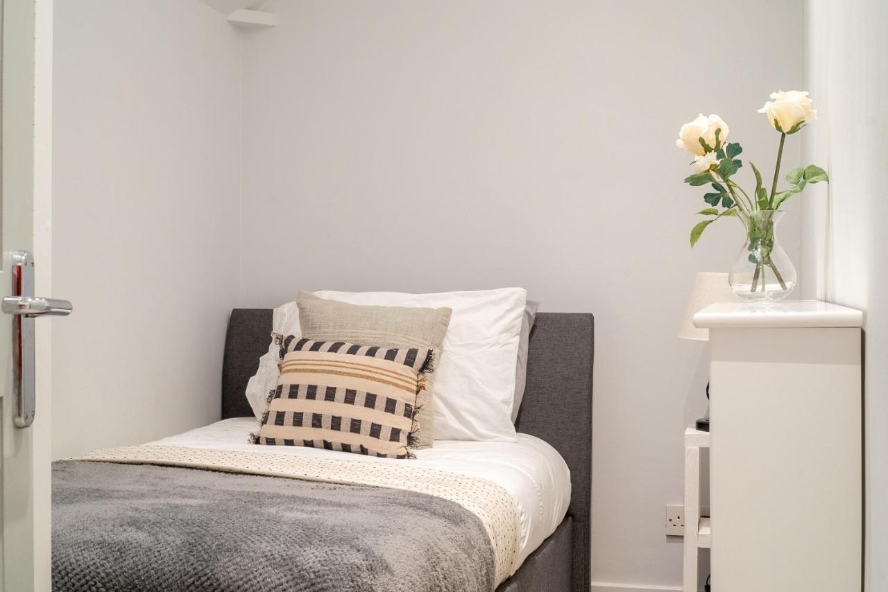 The Coach House - Holiday home *