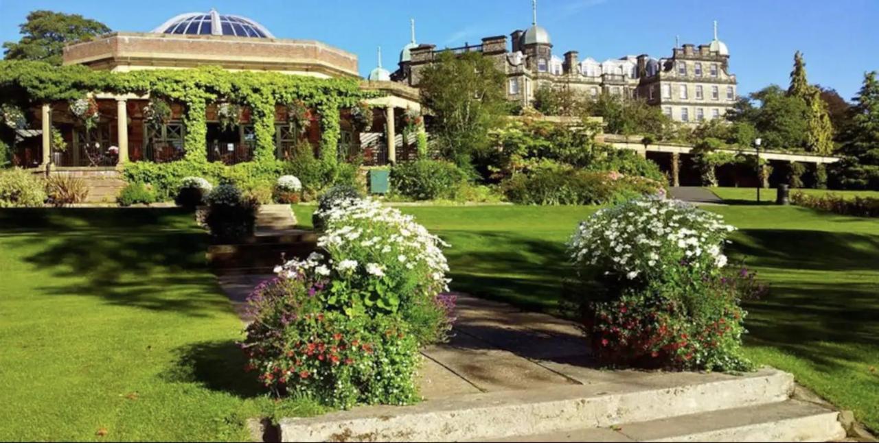 Luxury Flat With Free Parking Apartment Harrogate