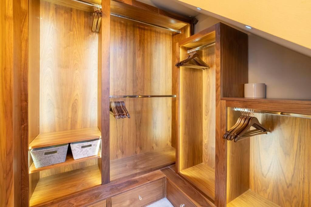 Apartment Westcourt By Rmg *