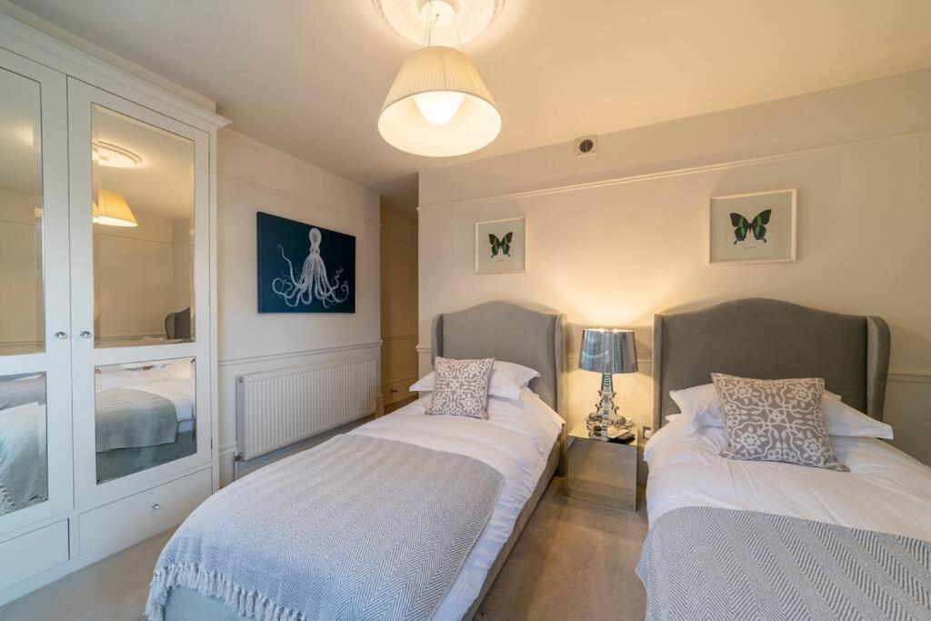 Westcourt By Rmg Harrogate