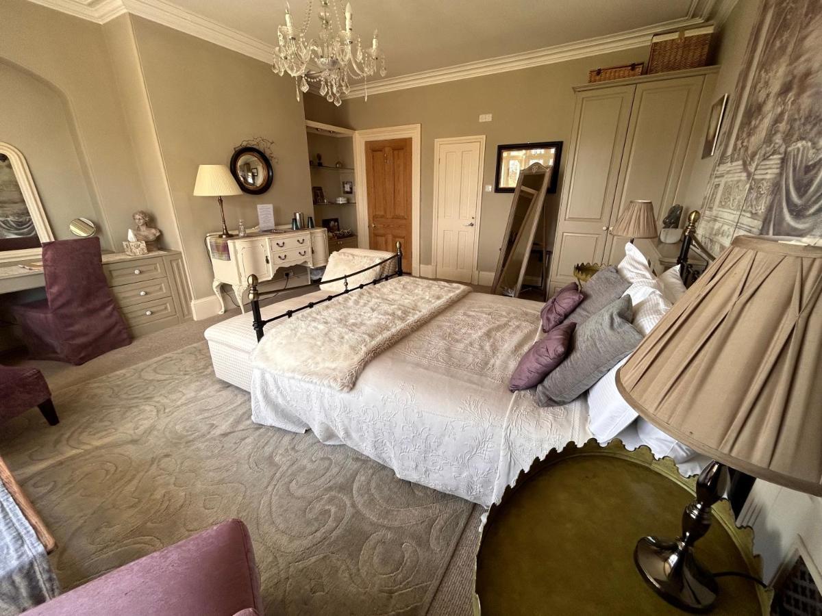 Country house Hazel Manor Harrogate