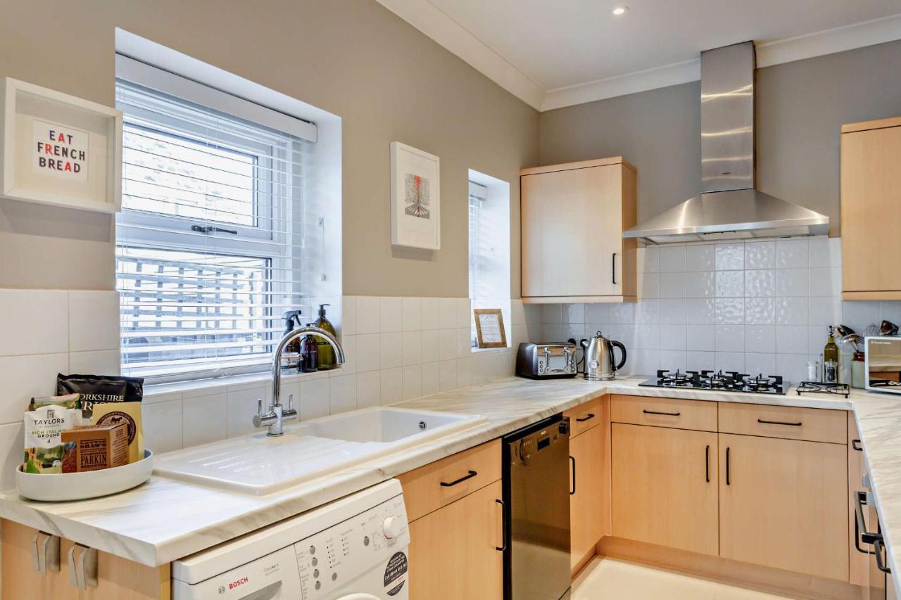 Holiday home 3-bedroom With Free Parking&flexible Bed Configuration Harrogate