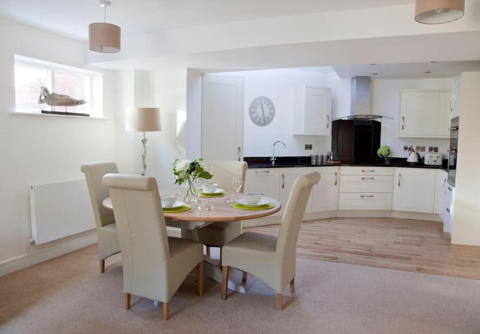 Beautiful 3 Bedroom House, *