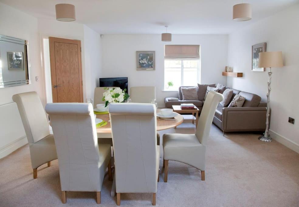 Beautiful 3 Bedroom House, Holiday home *