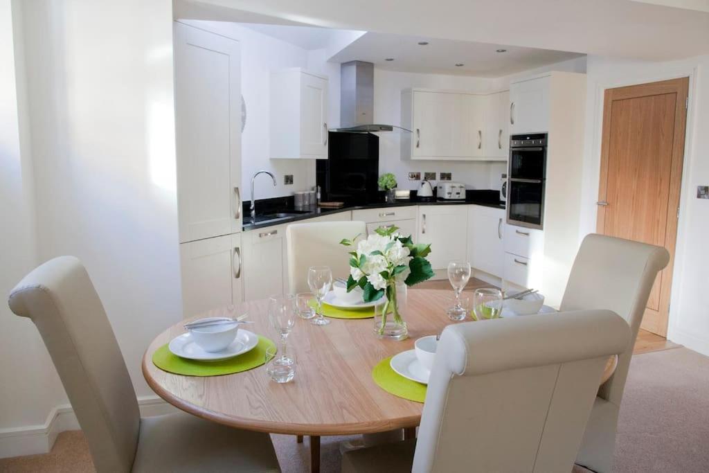 Beautiful 3 Bedroom House, *
