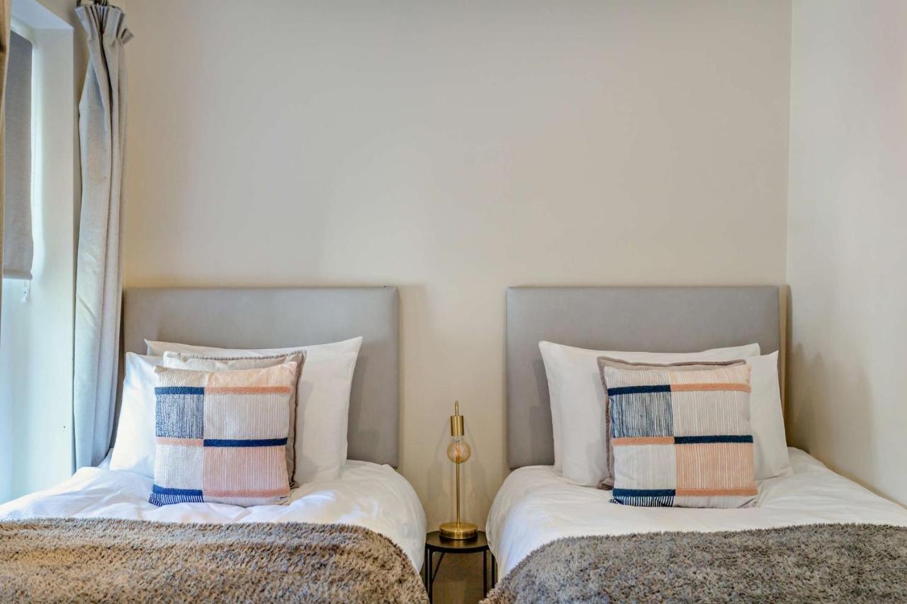 3-bedroom With Free Parking&flexible Bed Configuration