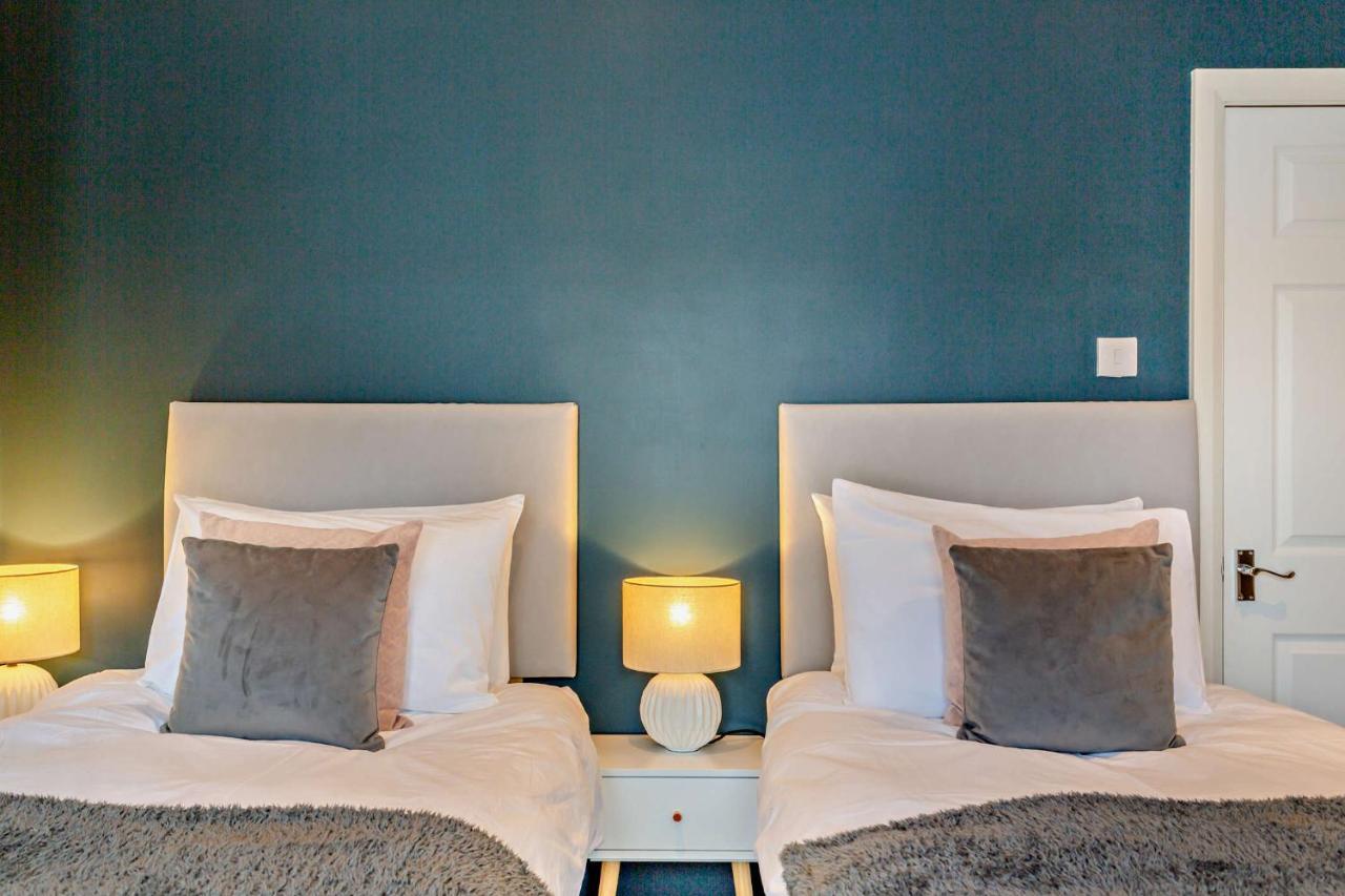 Holiday home 3-bedroom With Free Parking&flexible Bed Configuration Harrogate