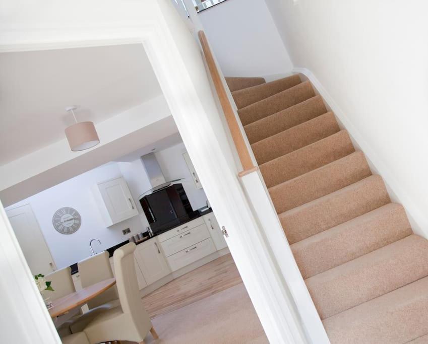 Beautiful 3 Bedroom House, Holiday home
