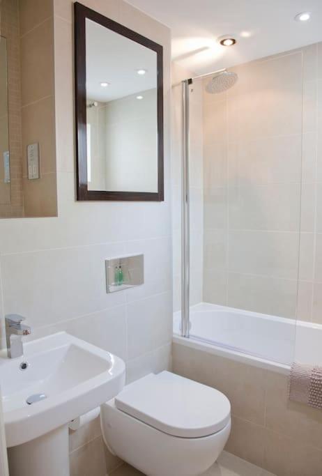 Holiday home Beautiful 3 Bedroom House, *