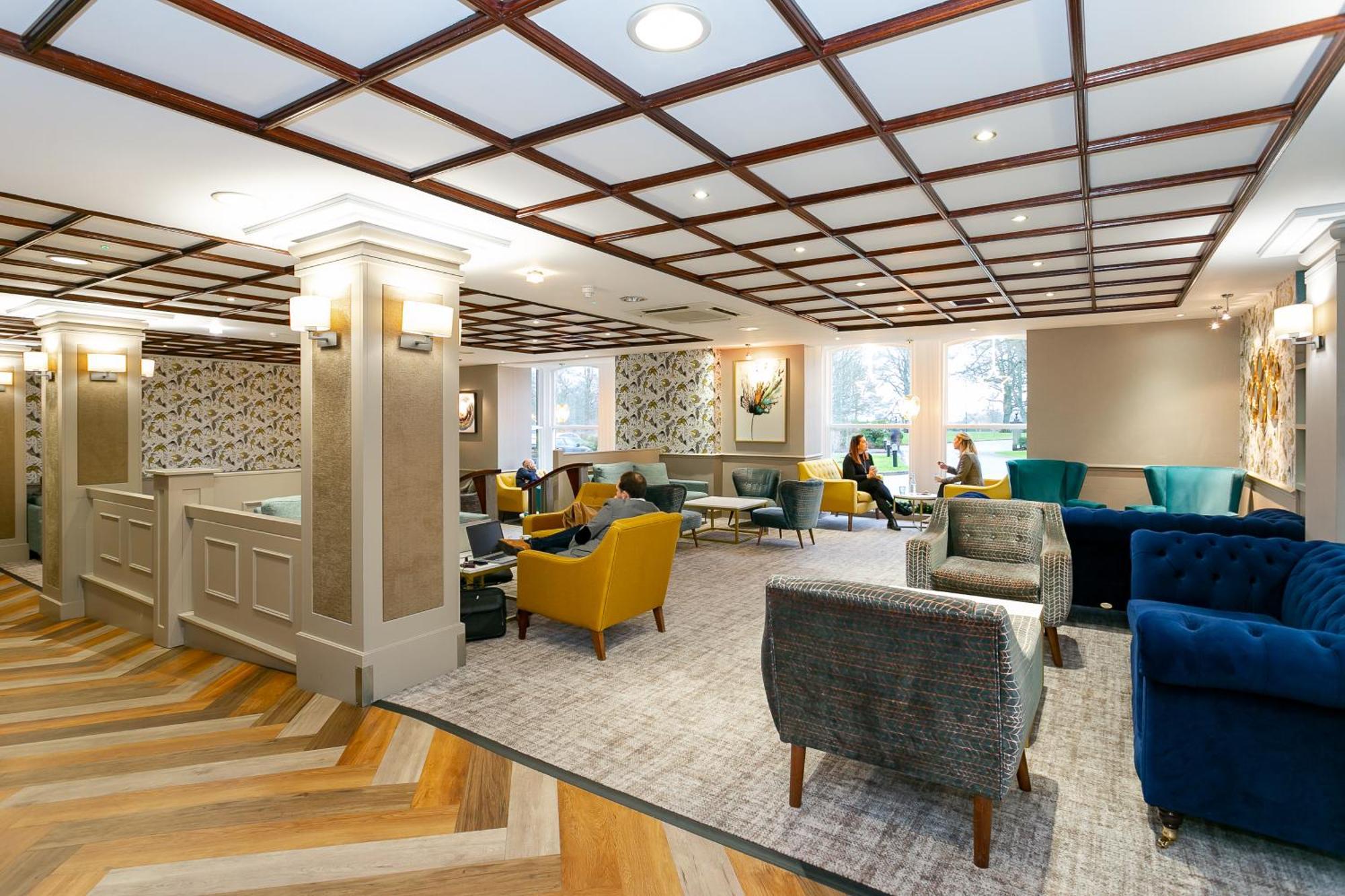 Cedar Court Hotel 4*