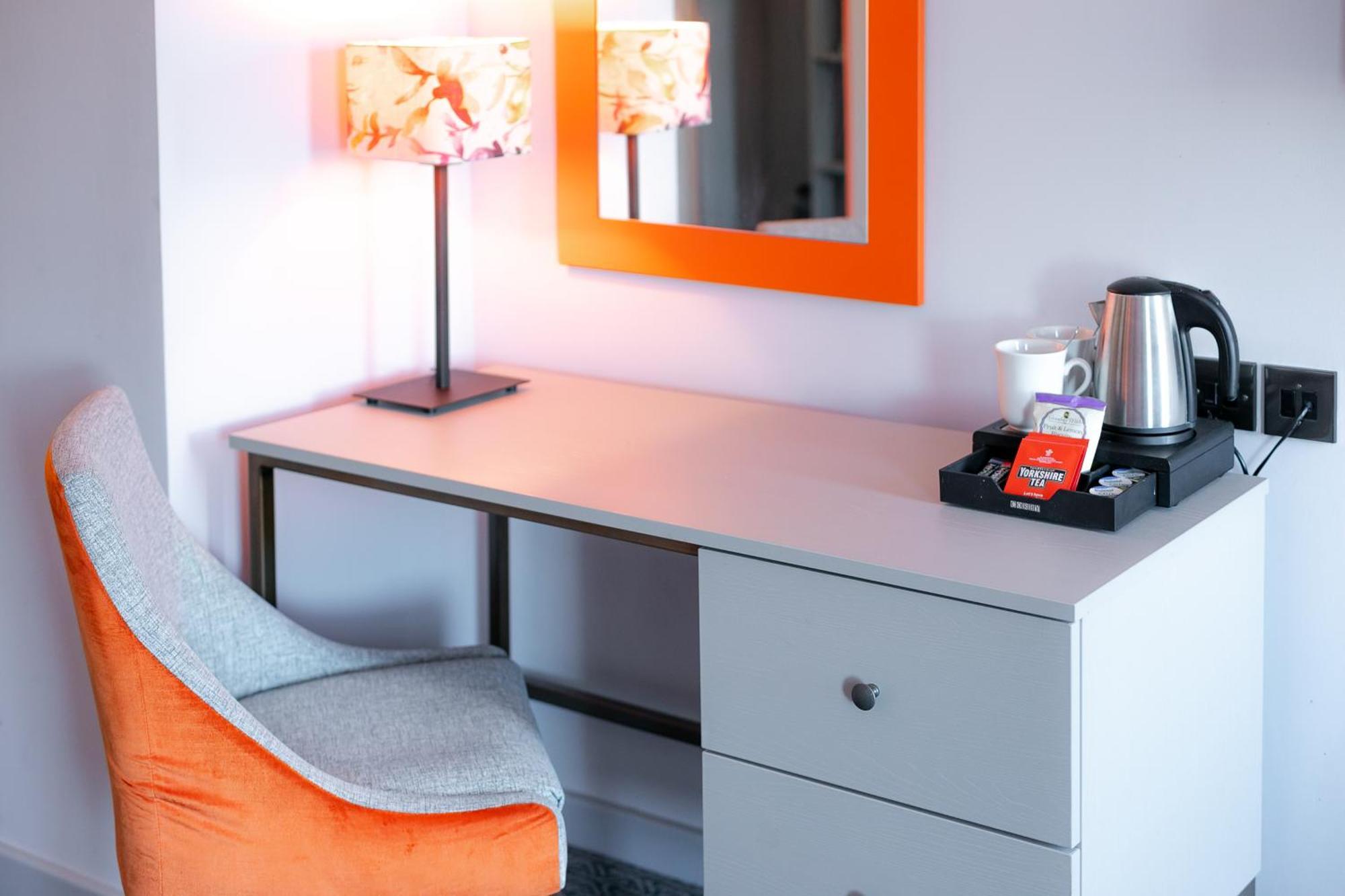 Cedar Court 4*