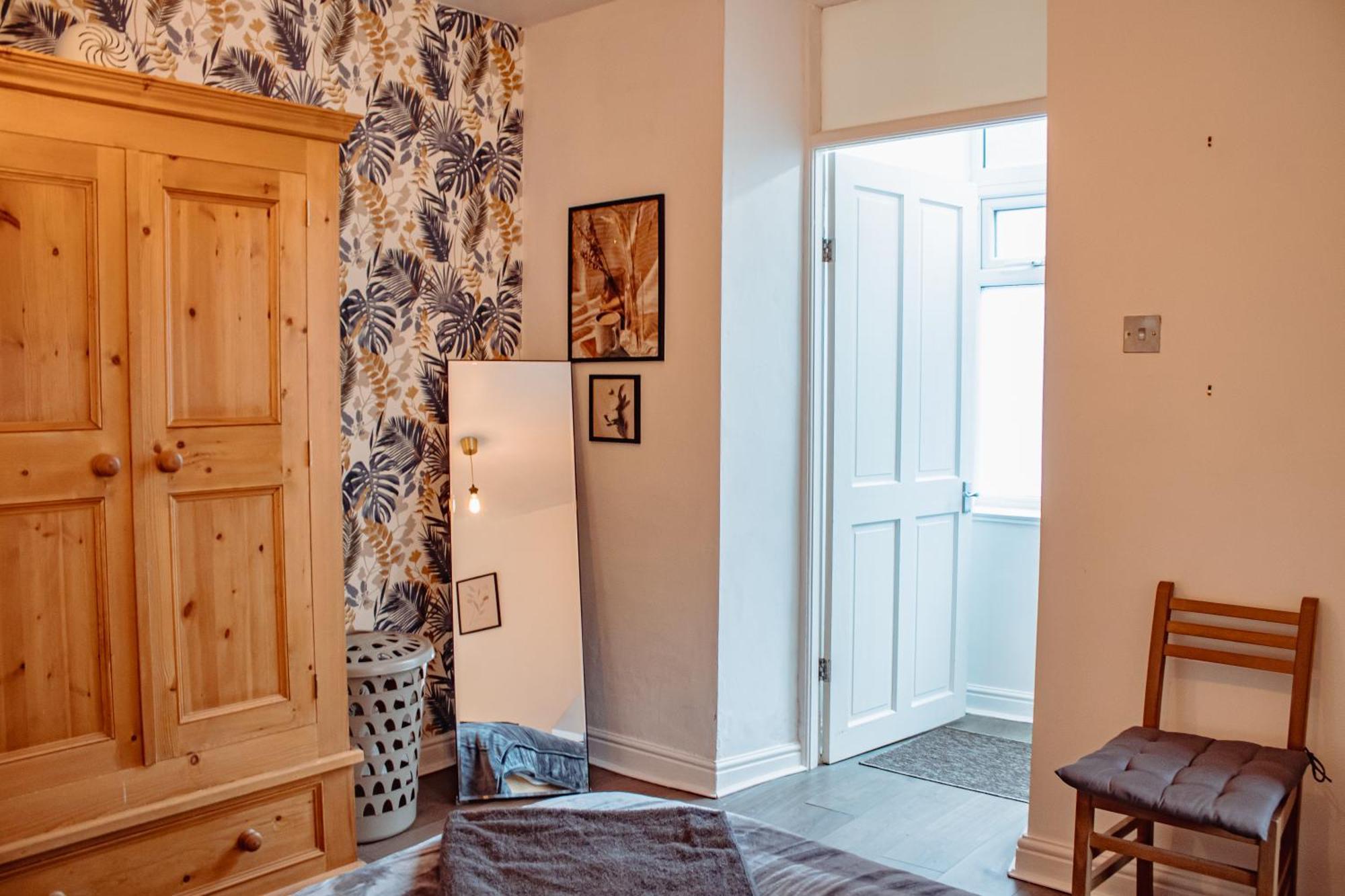 Spacious Flat With Free Parking Apartment Harrogate