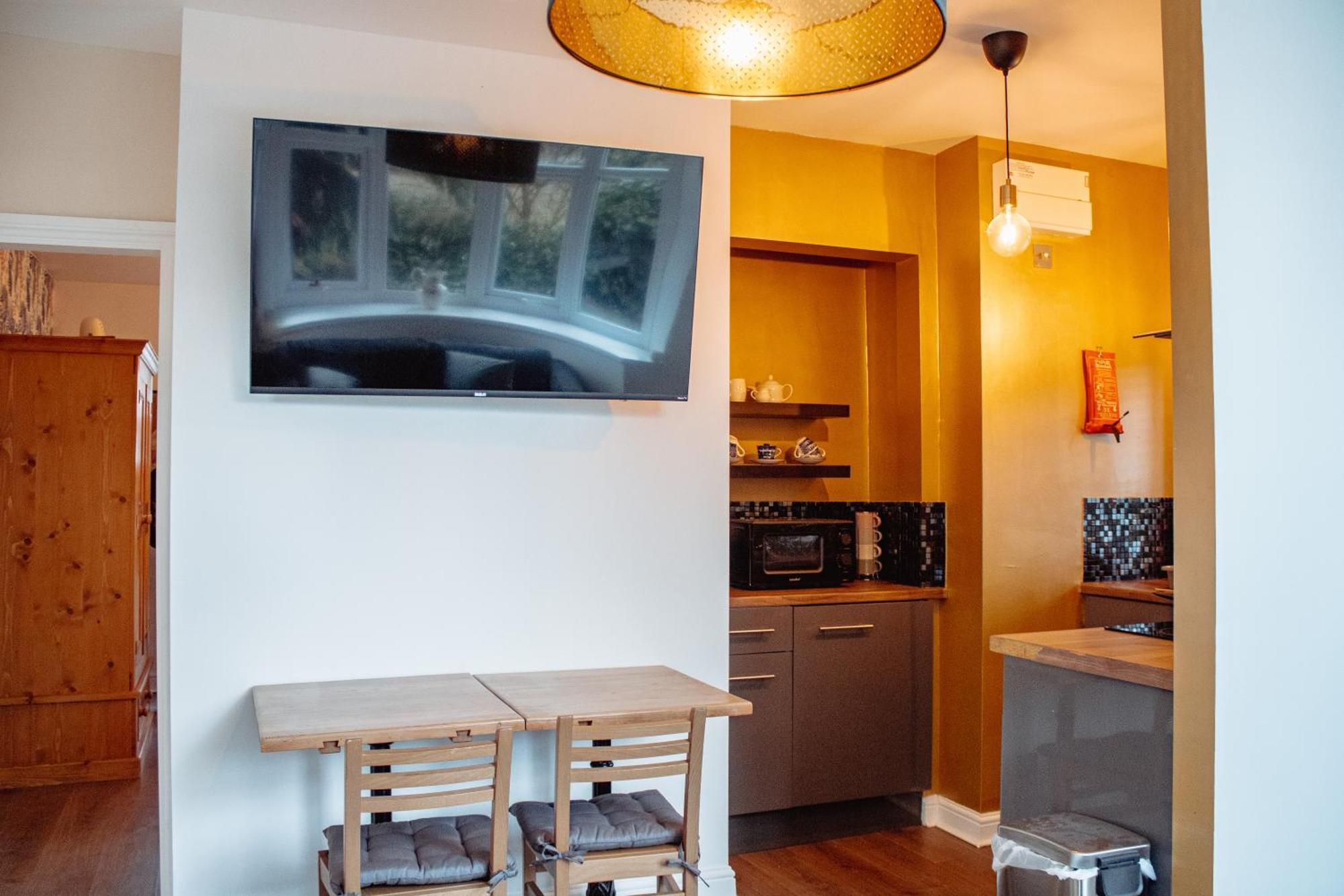 Spacious Flat With Free Parking Apartment Harrogate