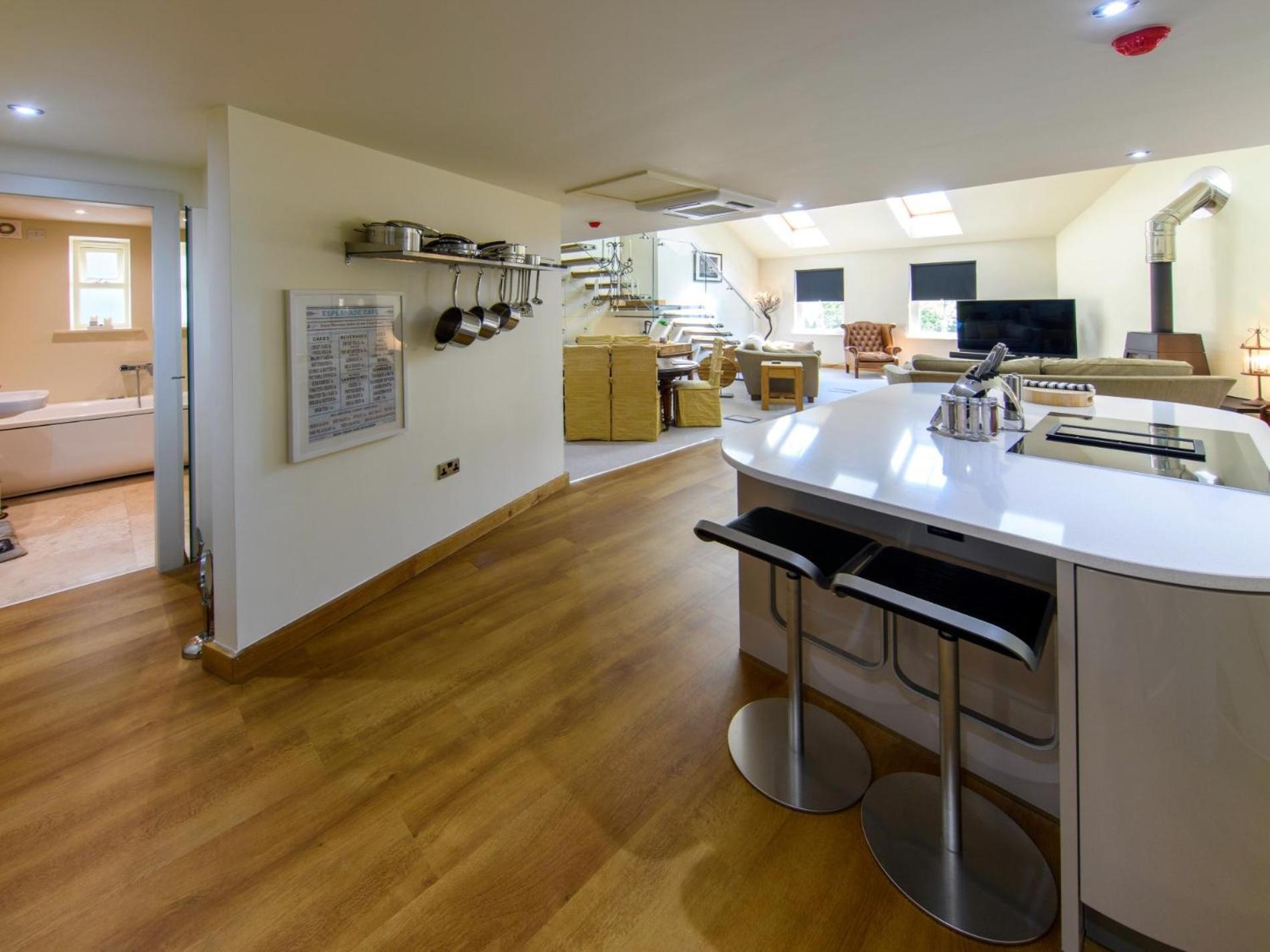 2 Bed In 65305 Apartment