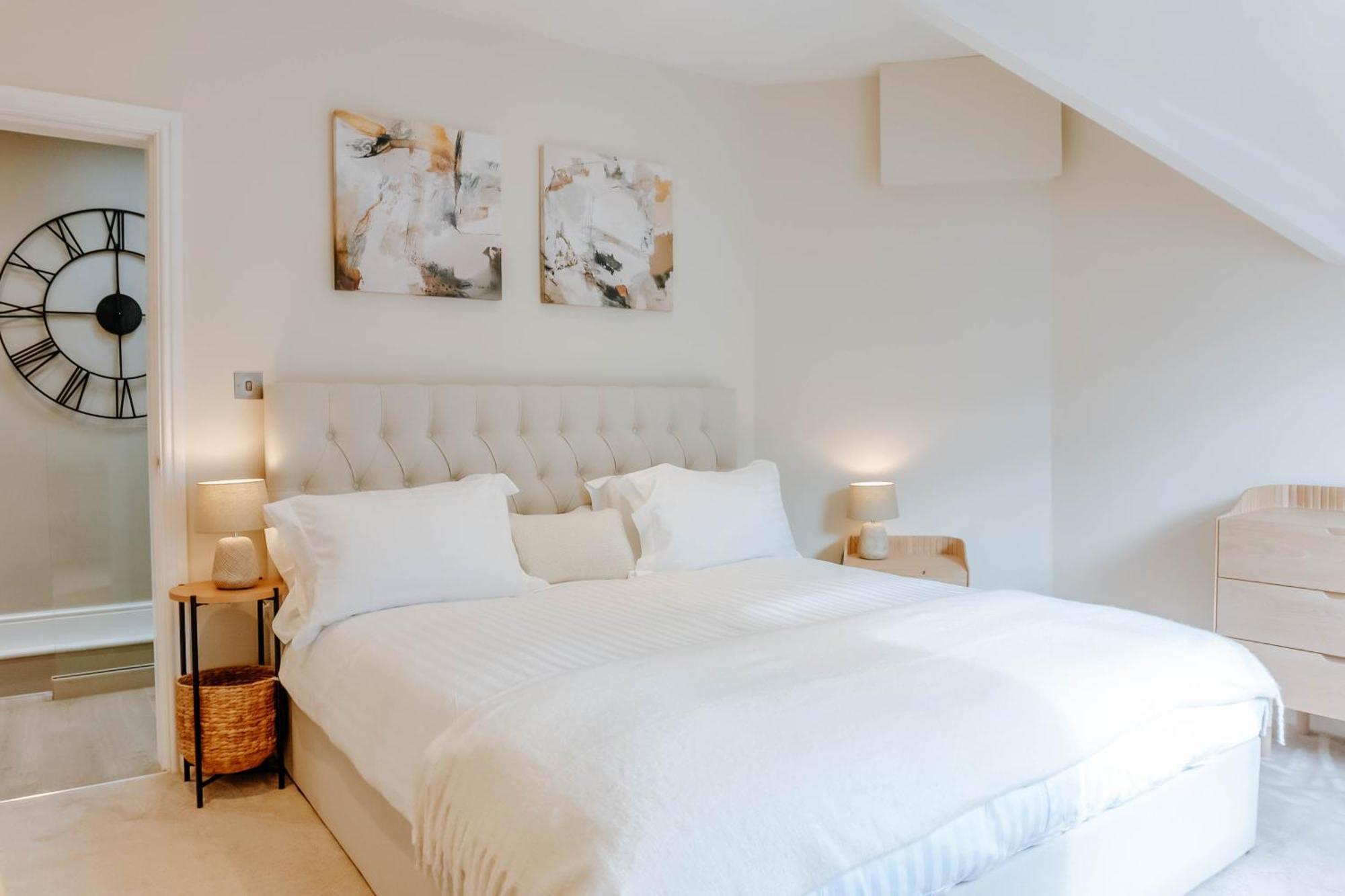 Apartment Spring Grove - *