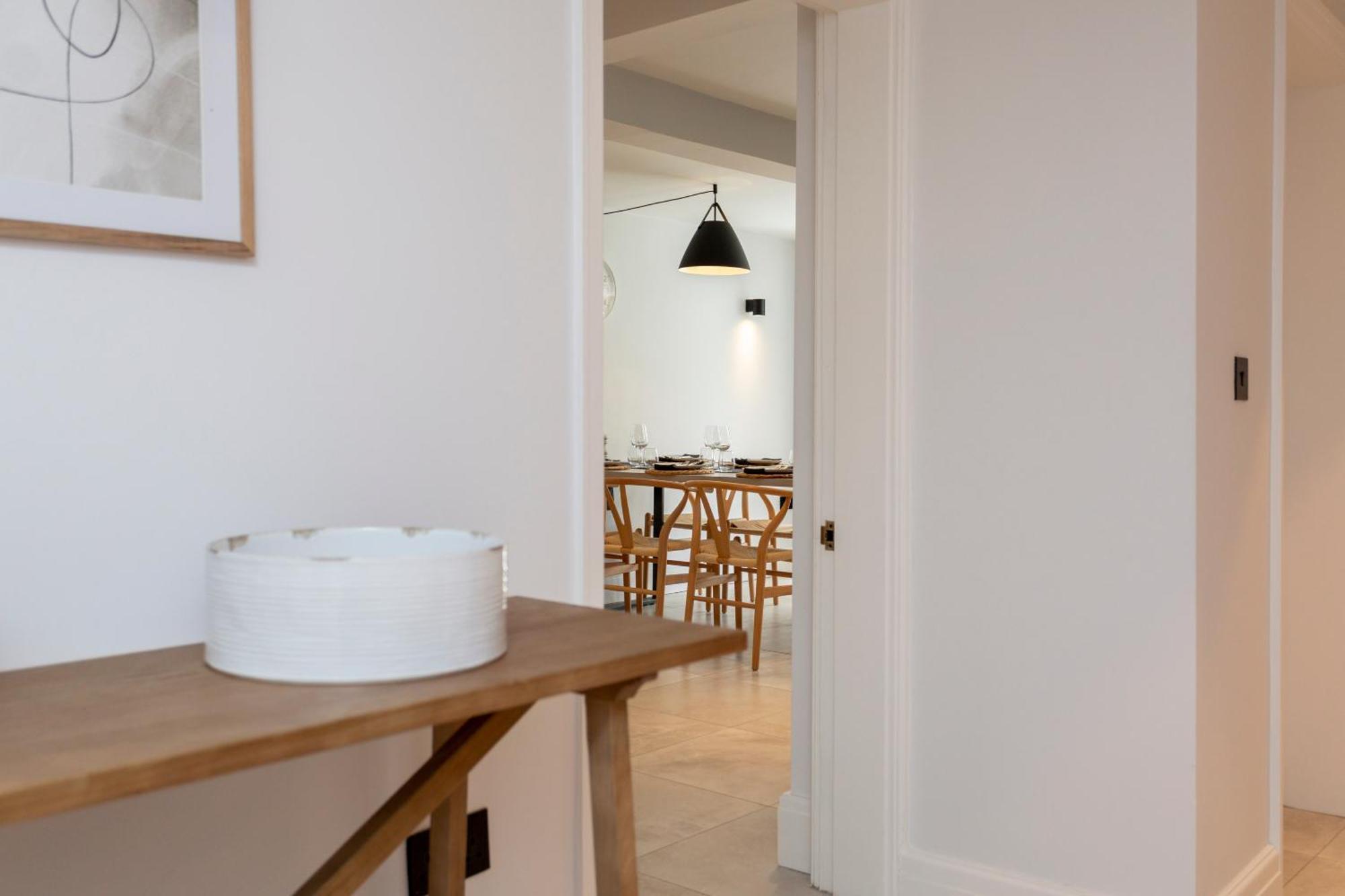 Apartment Kist Accommodates - The Stray Nook