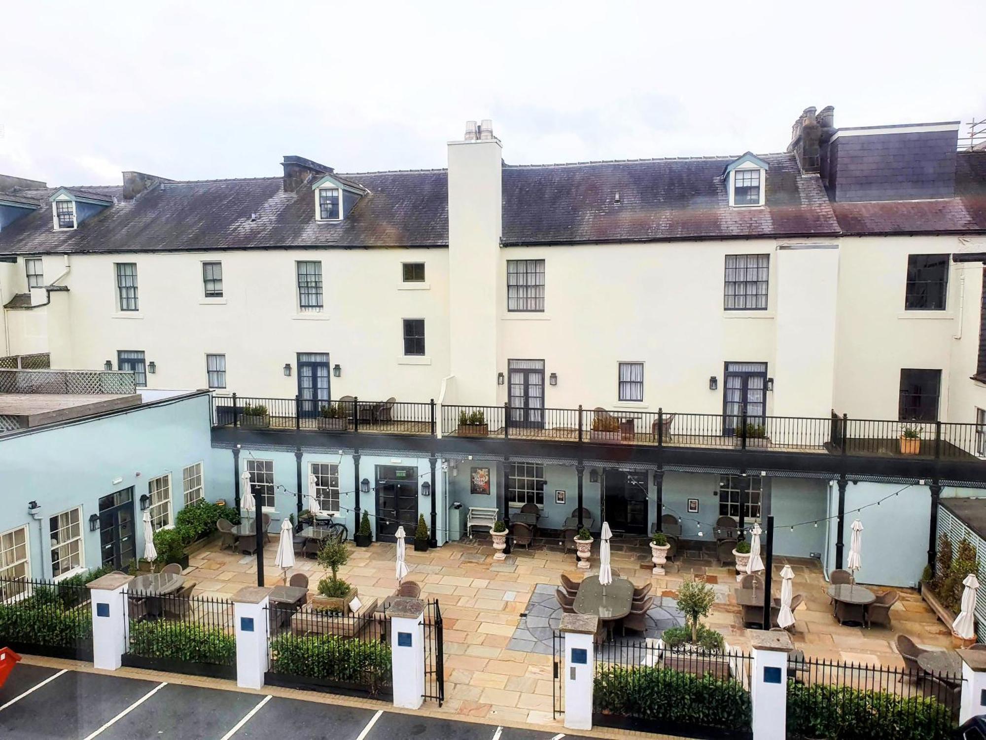 Apartment The Penthouse At Regent House Light And Airy Floor With Lift Access 1 Bedroom En-suite Luxury Ultra Location