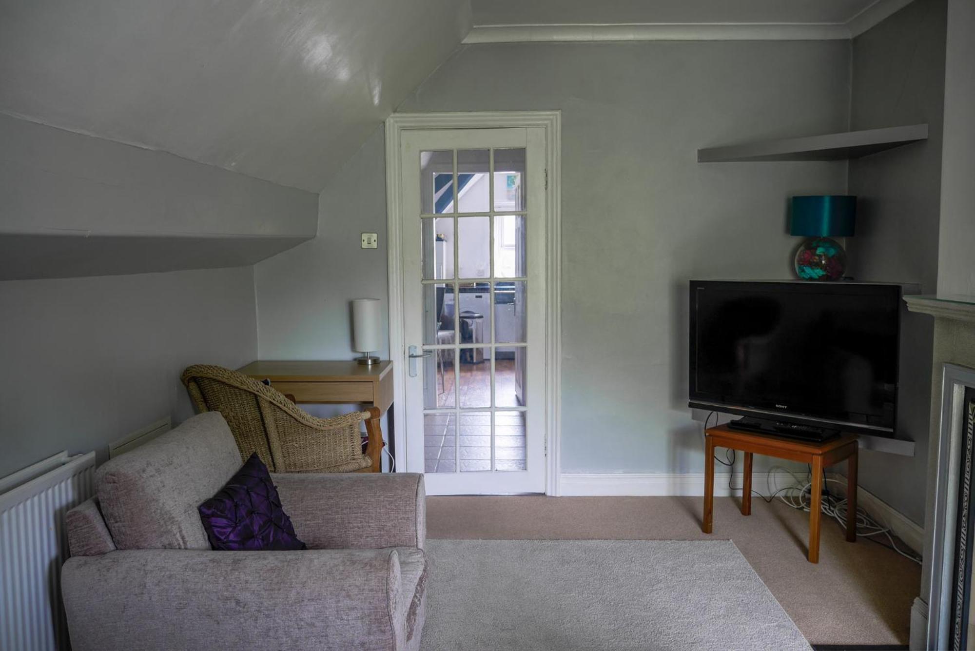 Apartment Cosy 1 Bed Flat In