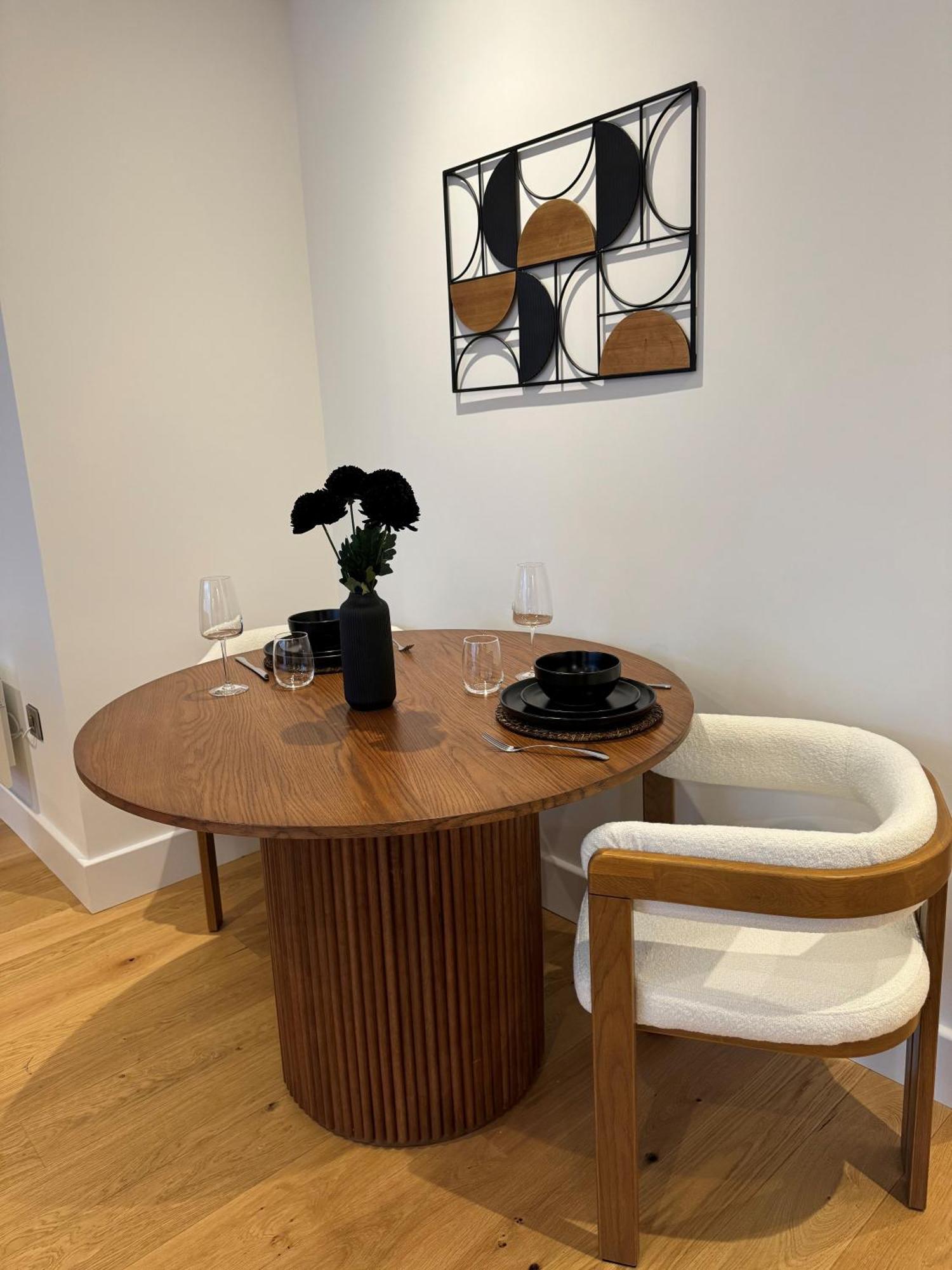 Apartment Atlas House