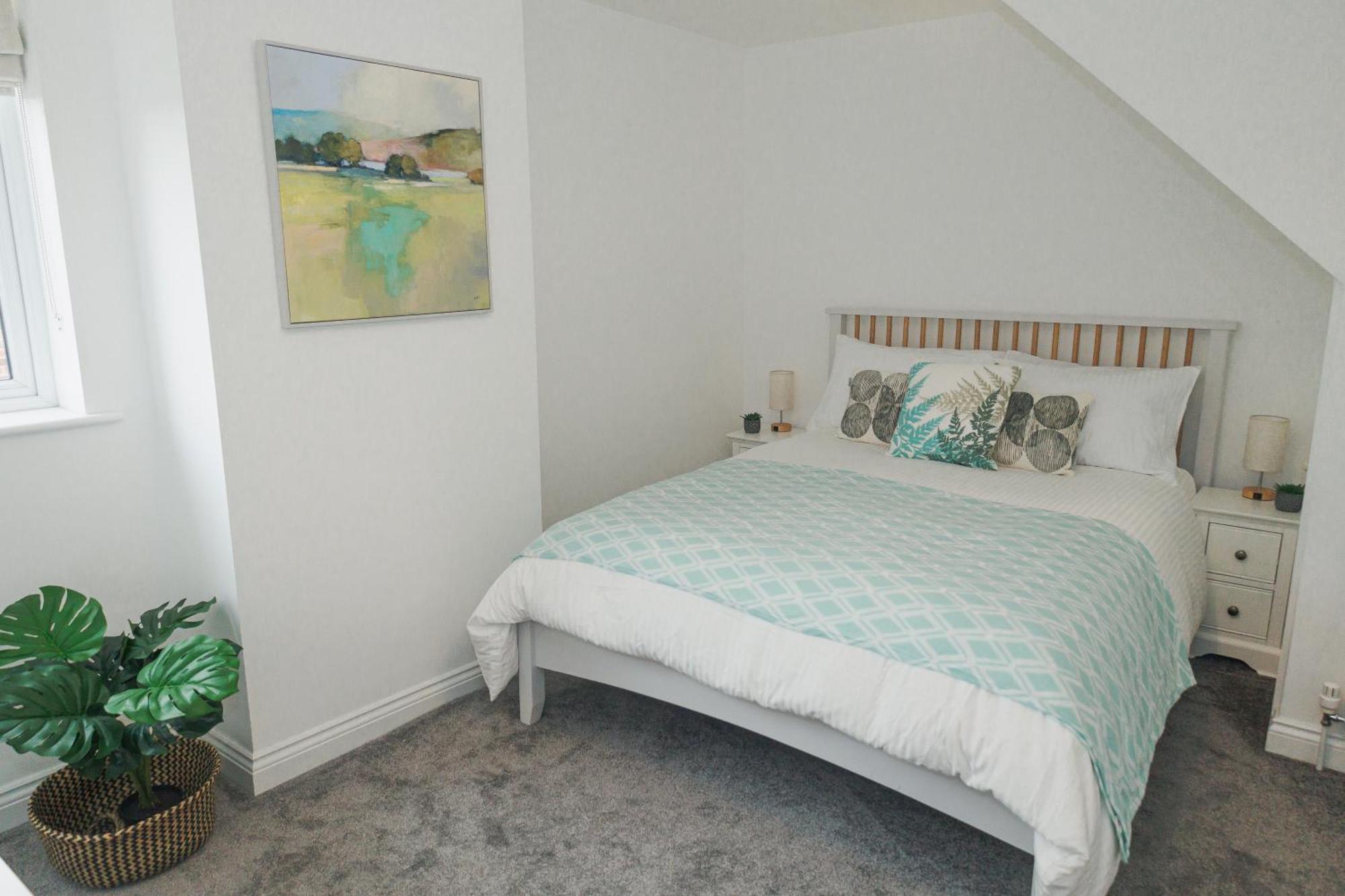 Apple Tree Corner - *