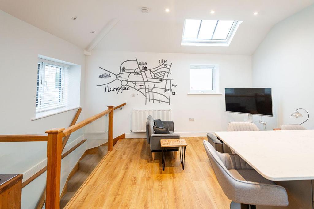 Town Center Duplex 6 * Harrogate