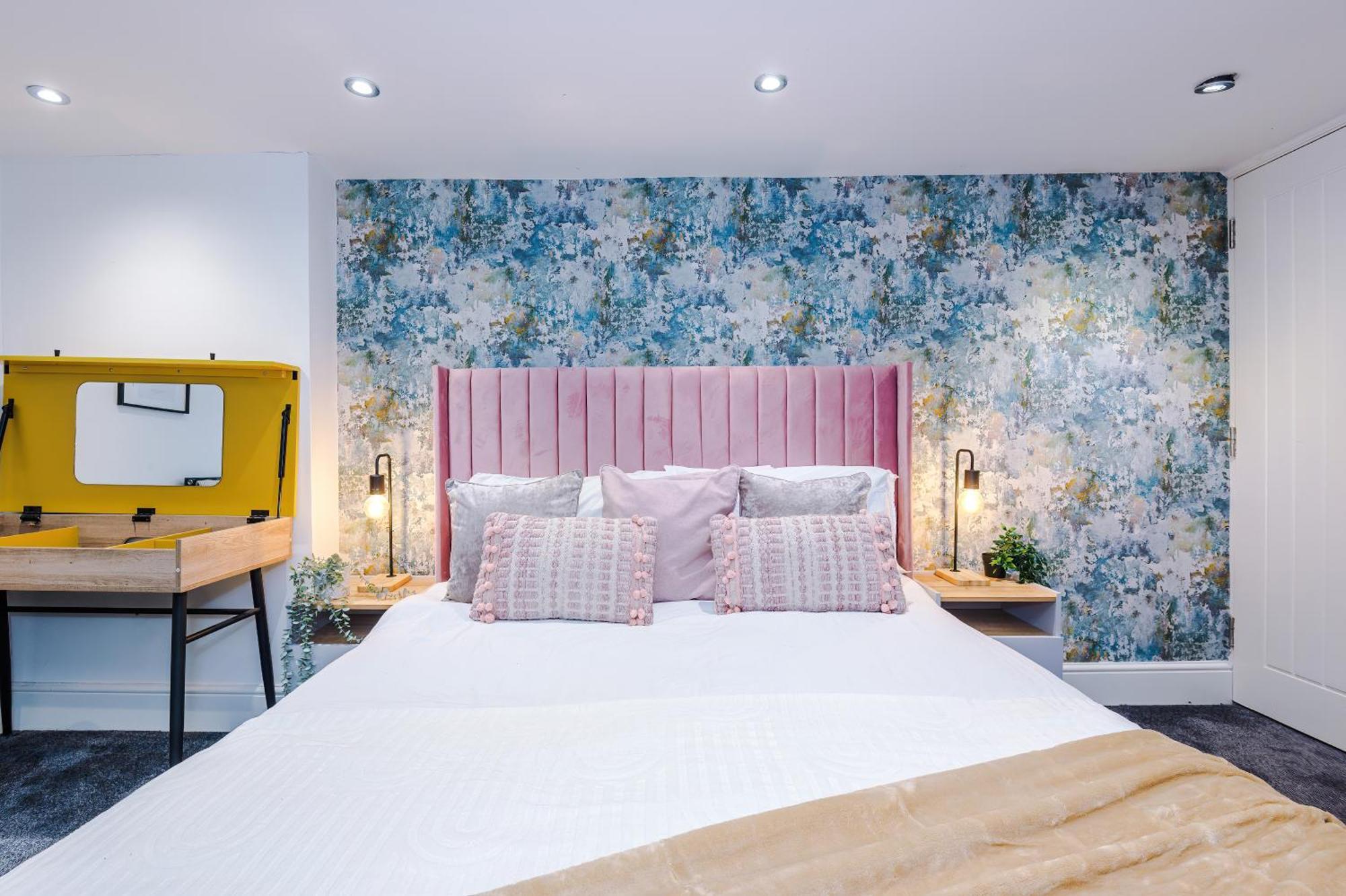Apartment Stylish Boutique Flat In Harrogate - Sleeps 16