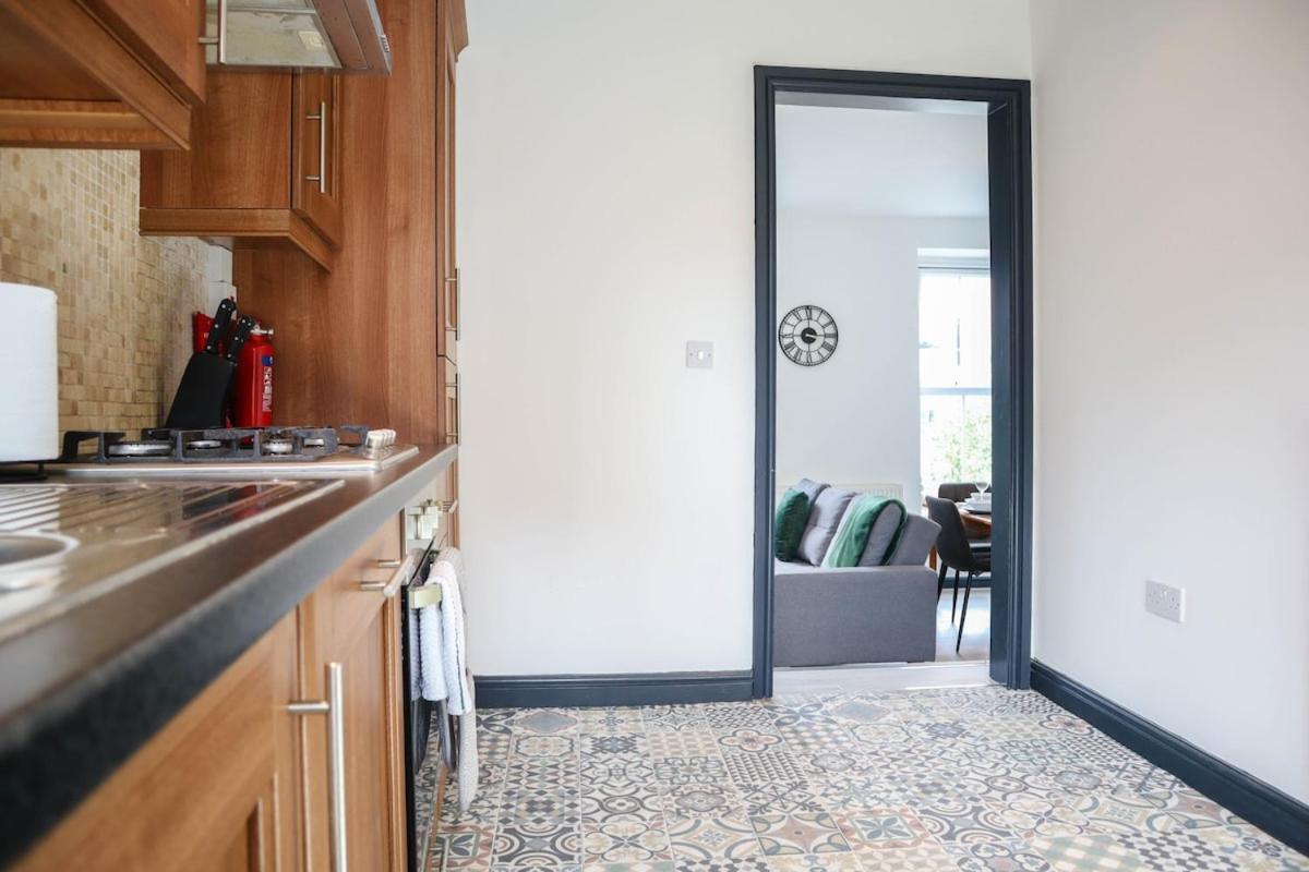 Opposite Business Centre * Harrogate