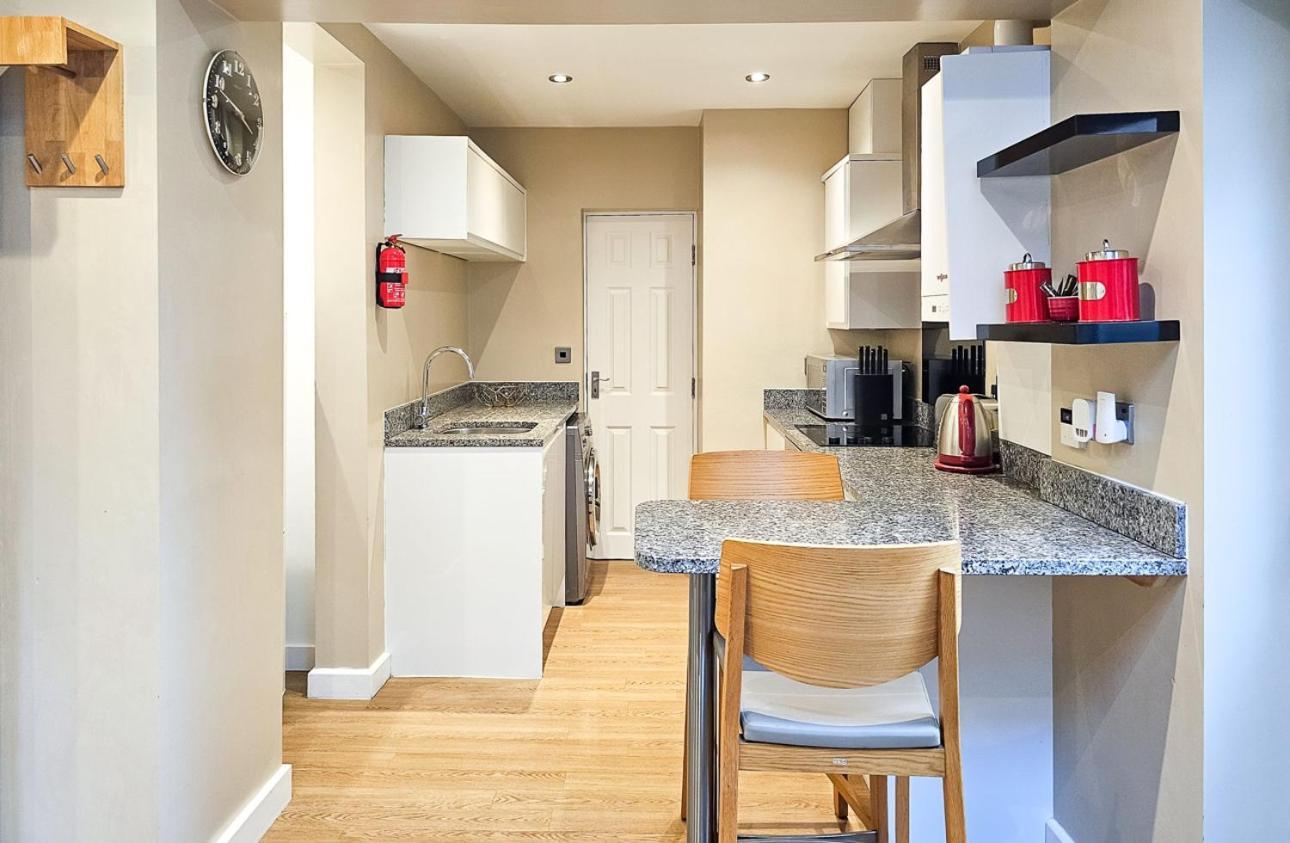 Valley Mount House &