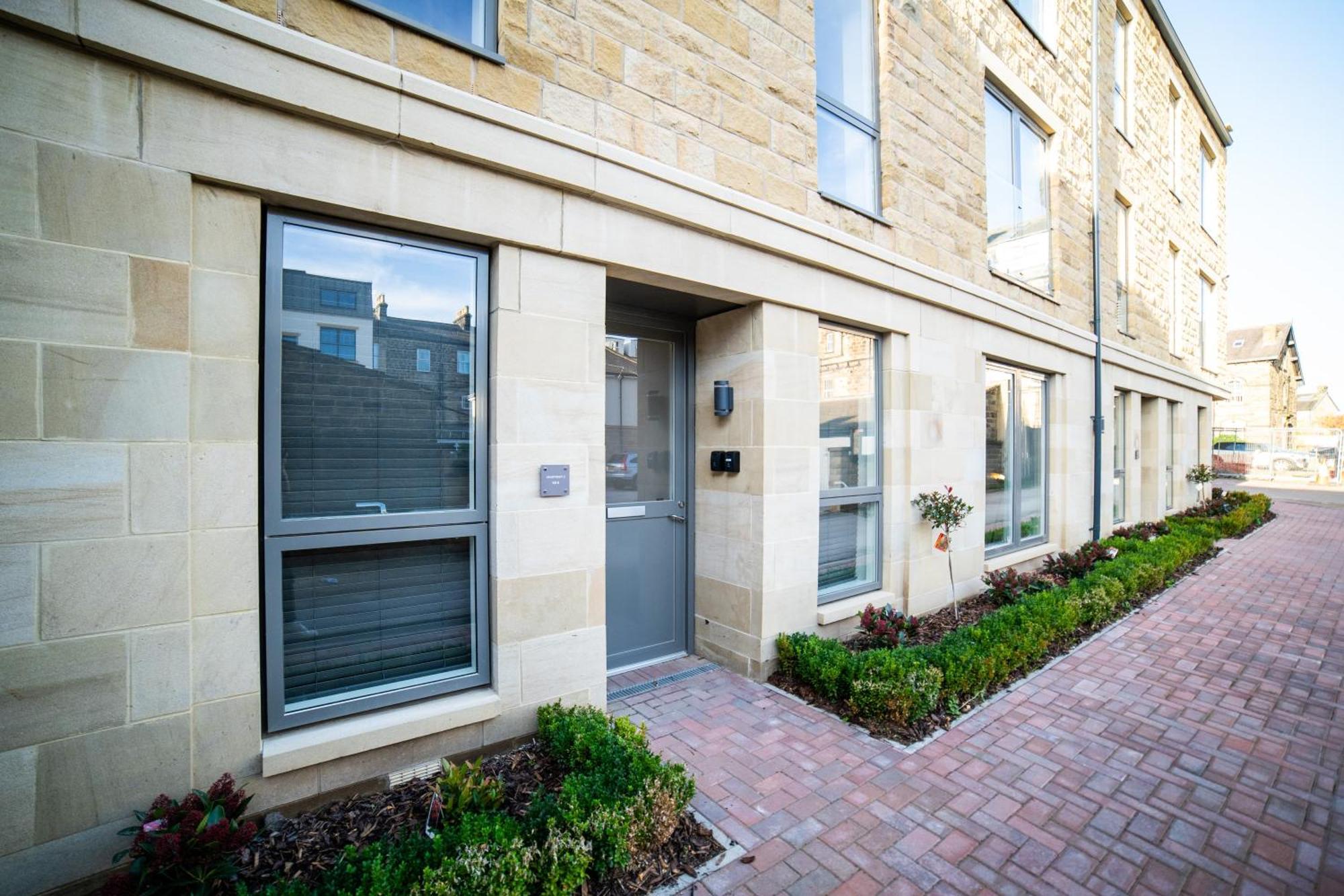 Lambert House Two Apartment Harrogate