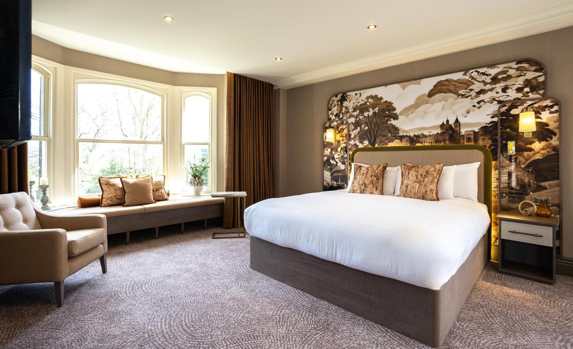 Cedar Court 4*
